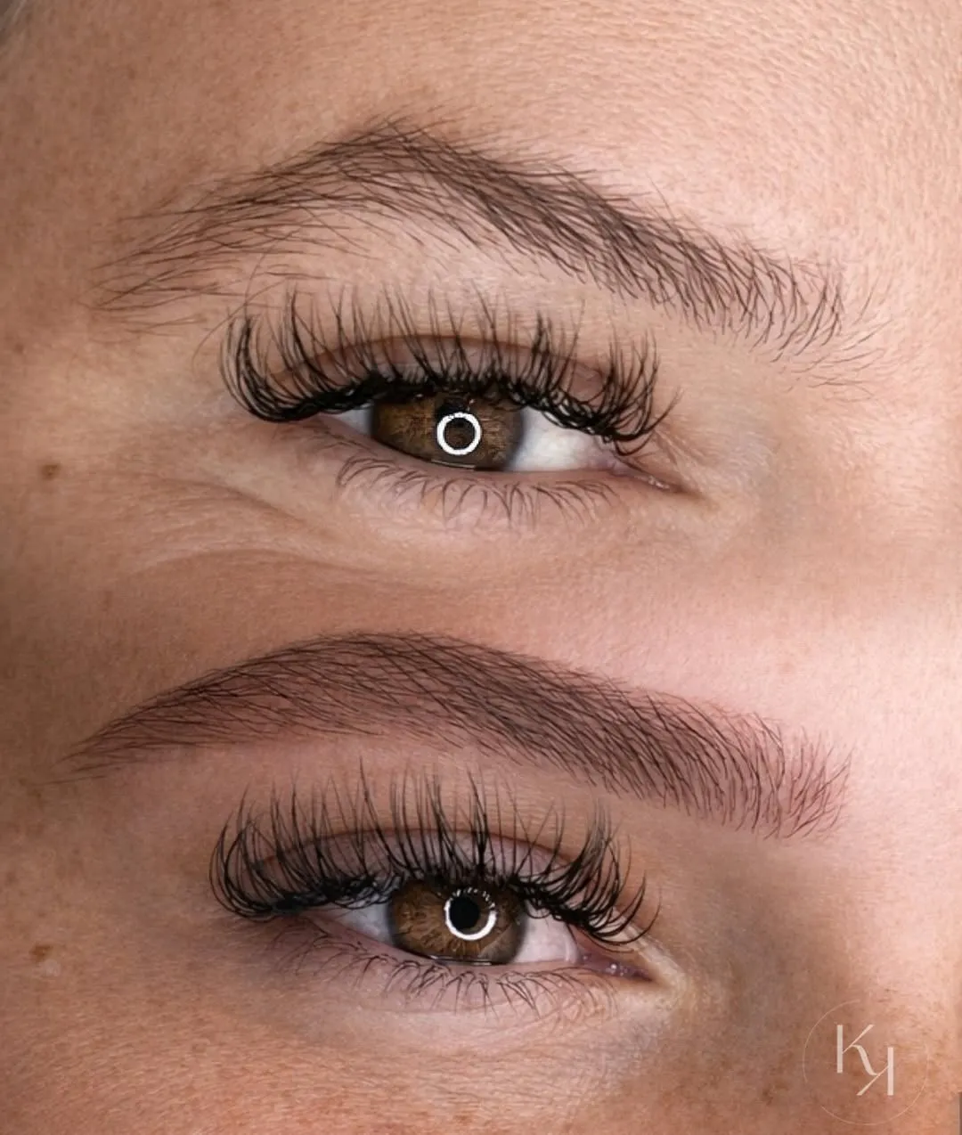 Antes e depois de sobrancelha com a técnica Natural Blading